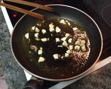 Foto del paso 2 de la receta: Asadura de cordero con ajos y vino blanco