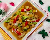 Foto langkah ke 5 dari resep Ayam Brokoli Saus Tiram ala Kiena.