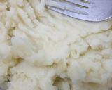 Foto langkah ke 1 dari resep Mashed Potato.