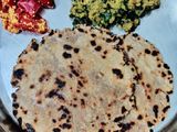 મેથી નું લોટ વાળુ શાક (Methi Lot Shak Recipe in Gujarati)