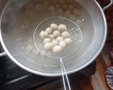 Foto langkah ke 3 dari resep Cilok kuah pedas takaran sendok.
