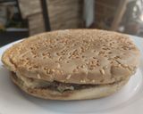 Foto del paso 8 de la receta: Sándwich🍞de pollo🍗desmechado con yogur🥛y queso🥯🧀🧇