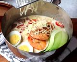 Foto langkah ke 6 dari resep Mie Kuah Susu.