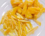 Hình bước làm 3 của món Đậu hủ xào nấm mèo,cà rốt và tàu hủ ki