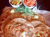 Garlic Laccha Paratha