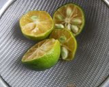 Hình bước làm 1 của món Sốt tắc chấm bánh tráng