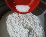 Foto langkah ke 3 dari resep Kue Putu Bambu.