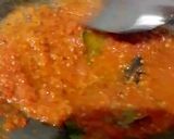 Foto langkah ke 2 dari resep Cireng isi sosis pedas.
