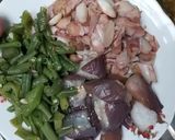 Foto langkah ke 1 dari resep RESEP URAB SAYUR NANGKA, KACANG, TERONG.