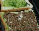 A picture of step 2 of Malai Qema sandwich.