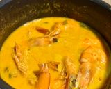 Gambar langkah 5 resipi Udang masak lemak cili padi.