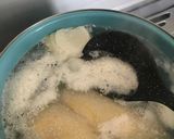 Foto del paso 2 de la receta: Caldo de pollo 🐓