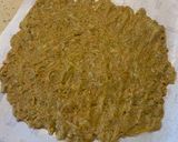 A picture of step 3 of Whole wheat lauki thalipeeth.