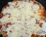 Foto langkah ke 4 dari resep Pizza Nasi Teflon.