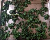 Foto del paso 2 de la receta: Chips de kale