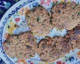 A picture of step 7 of Turkey Burger Paddy's with Salsa rosa.