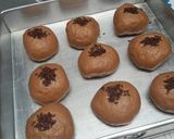 Foto langkah ke 5 dari resep Mini Choco Buns.