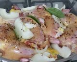 A picture of step 1 of Hot lemony roasted chicken thighs.