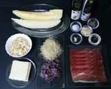 Foto del paso 8 de la receta: Ajoblanco de melón con ensalada de germinados y brocheta de melón con jamón