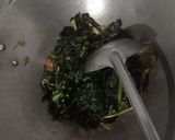 Foto langkah ke 7 dari resep Tumis daun pepaya teri.