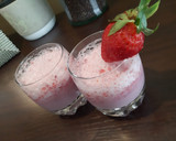 Foto del paso 3 de la receta: Smoothie Claudia de fresas