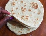 A picture of step 4 of Shawarma sandwich....