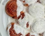 A picture of step 8 of Cinnamon coconut rolls.