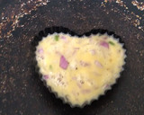மினி ஹார்ட் எக் ஆம்லெட் (Omelette recipe in tamil) ரெசிபி ஸ்டேப் 2 புகைப்படம்