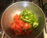 A picture of step 2 of Tomato Capsicum Sabji.