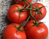 Une image de l'étape 2 de 🍅Tomates🌱 grappes🌶️ farcies caviar🍃 d'aubergine🍆.