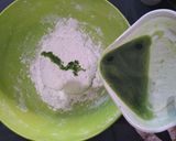 Foto langkah ke 5 dari resep Jalakote Hijau isi ayam dan sayuran.