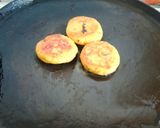 A picture of step 3 of Tasty crispy left over rice tikki.