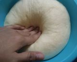 Foto langkah ke 5 dari resep Roti Viral : Korean Garlic Cheese Bread.