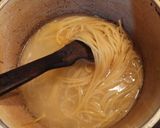 Foto langkah ke 2 dari resep Spaghetti Carbonara with Milk.