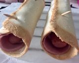 Foto del paso 2 de la receta Rollitos de salchicha y pavo al huevo🍞