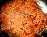 A picture of step 3 of Mawa gajar halwa.
