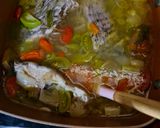 Foto langkah ke 4 dari resep Sup Ikan Kakap 🐟🍲.