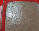 A picture of step 4 of Eggless cake with truffle sauce.