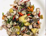 Foto langkah ke 3 dari resep Tumis Cumi Asin ala Warteg.