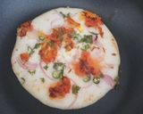 प्याज़ टमाटर उत्तपम (Pyaz tamatar uttapam recipe in hindi) रेसिपी चरण 3 फोटो