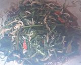 Foto langkah ke 4 dari resep Tumis kangkung dan touge saus tiram.