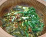 Hình bước làm 2 của món Cá Linh Kho lá Nghệ