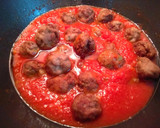 Foto del paso 5 de la receta: Pintxo de albóndigas y raíz de puerro