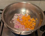 A picture of step 7 of Dill and carrot soup with fennel oil dressing.