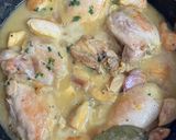 Foto del paso 3 de la receta: Pollo al ajillo (contramuslos y pechuga)