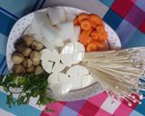 Hình bước làm 1 của món Canh đậu hũ rong biển
