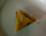 A picture of step 2 of Chicken samosa.