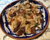 Une image de l'étape 14 de Poêlée de radis noir à la tomate,ail mariné et chorizo noir.