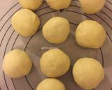 Foto langkah ke 4 dari resep Donat frozen.