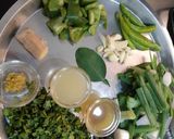 A picture of step 1 of Green Thai Curry With Steamed Rice.